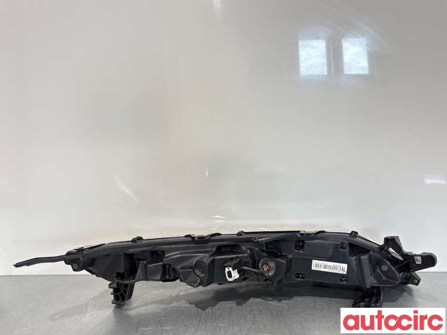Parklykt venstre til Mitsubishi Eclipse Cross 2018-->>  (MITSUBISHI|8310A059||EDM92205010)