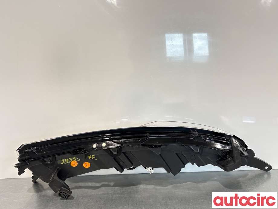 Parklykt venstre til Mitsubishi Eclipse Cross 2018-->>  (MITSUBISHI|8310A059||EDM92205010)