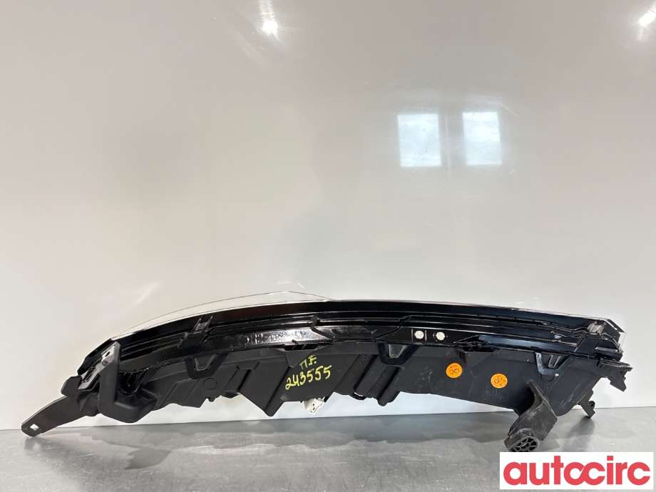 Parklykt høyre til Mitsubishi Eclipse Cross 2018-->> (MITSUBISHI|8310A060||EDM92206010)