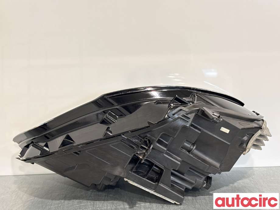 Frontlykt venstre halogen til Opel Insignia B 2017-->> (OPEL|39050372|662588537|39217211)