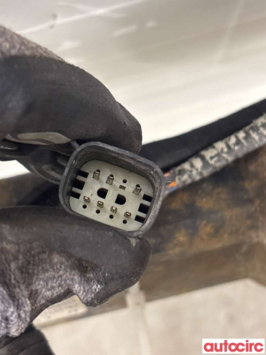 Hengerfeste til Ford Transit Connect 2013-2018 Type II, Fase 1  (FORD|NO NUMBER||DT1J-19D521-AB)