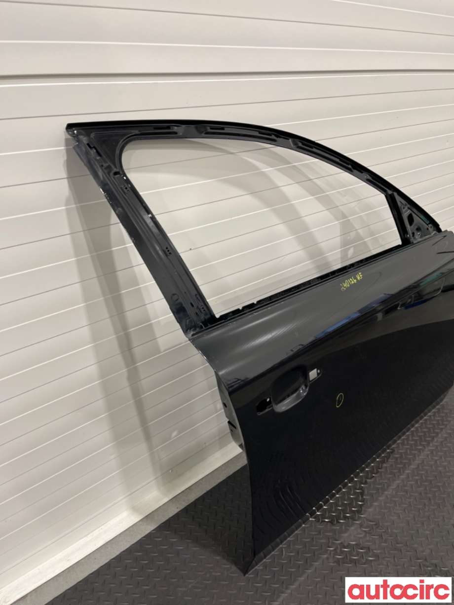 Dør høyre foran til Audi A4 2007-2014 (Type IV) (B8) (B8) (AUDI|8K0831052J|)