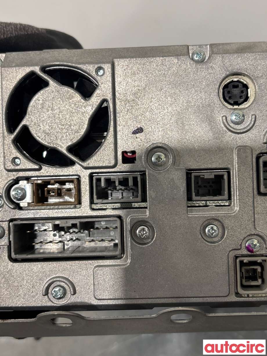 Bilstereo navigasjon til Mitsubishi Outlander 2010-2012 (Type II, Fase 2)  (MITSUBISHI|8750A184|NR-261EM-07AIR2)