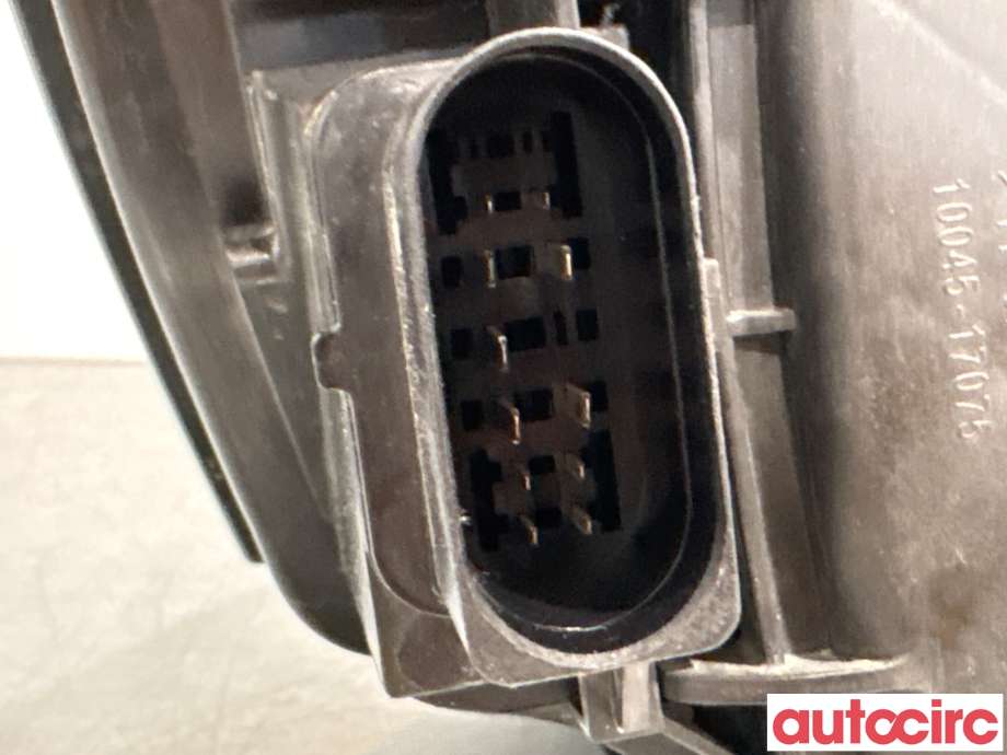Frontlykt venstre halogen til Audi Q5 2008-2012 (Type I, Fase 1) (AUDI|8R0998029F|10110-17078|8R0998029J)