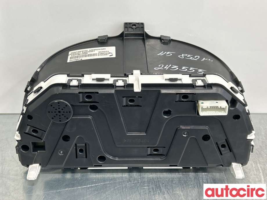 Instrumentpanel til Mitsubishi Eclipse Cross 2018-->>  (MITSUBISHI|8100C874|)