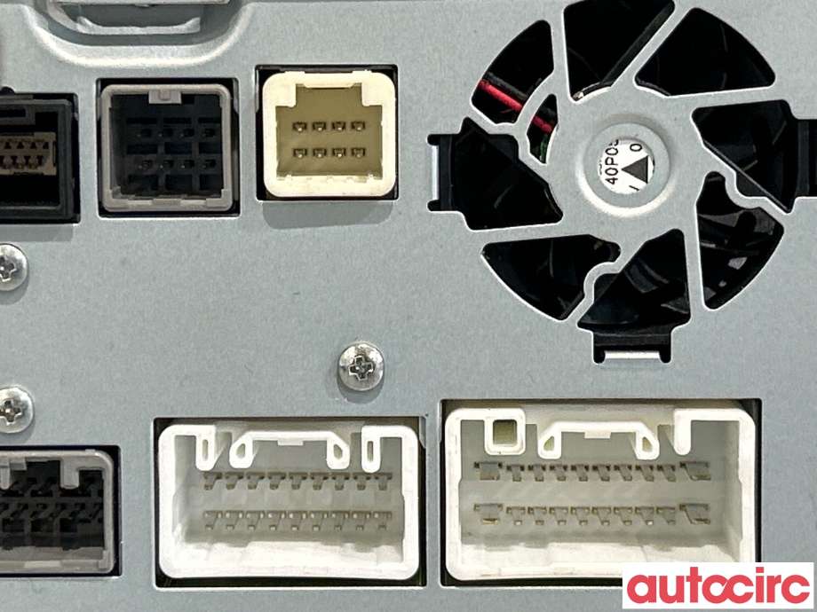 Multimedia display (MCU - Media Controller Unit) til Mitsubishi Eclipse Cross 2018-->> (MITSUBISHI|8740A150XA|)