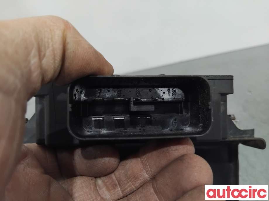 Styreenhet diverse til Mazda CX-5 2012-2017 (Type I)  (MAZDA|P5E1-18-572|8ES010871-00|PE0318572)