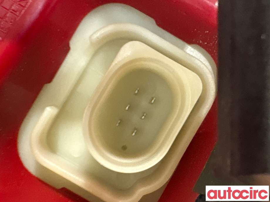 Baklykt høyre indre til Audi A6, Allroad 2012-2014 (Type III, Fase 1) (C7) (C7) (AUDI|4G9945094B|608702)