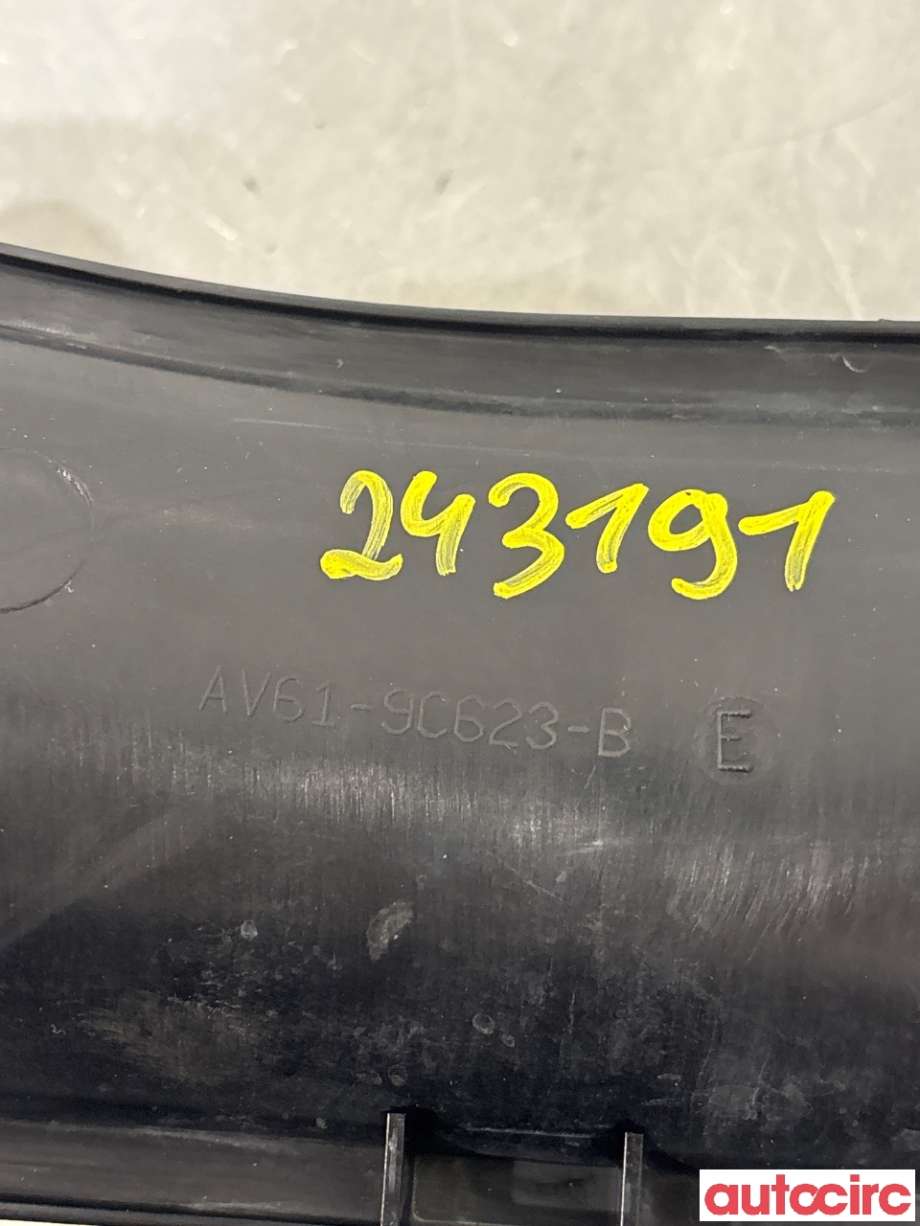 Luftslange innsug til Ford C-Max 2010-2015 (Type II, Fase 1)  (FORD|1772295||AV61-9C623-B)