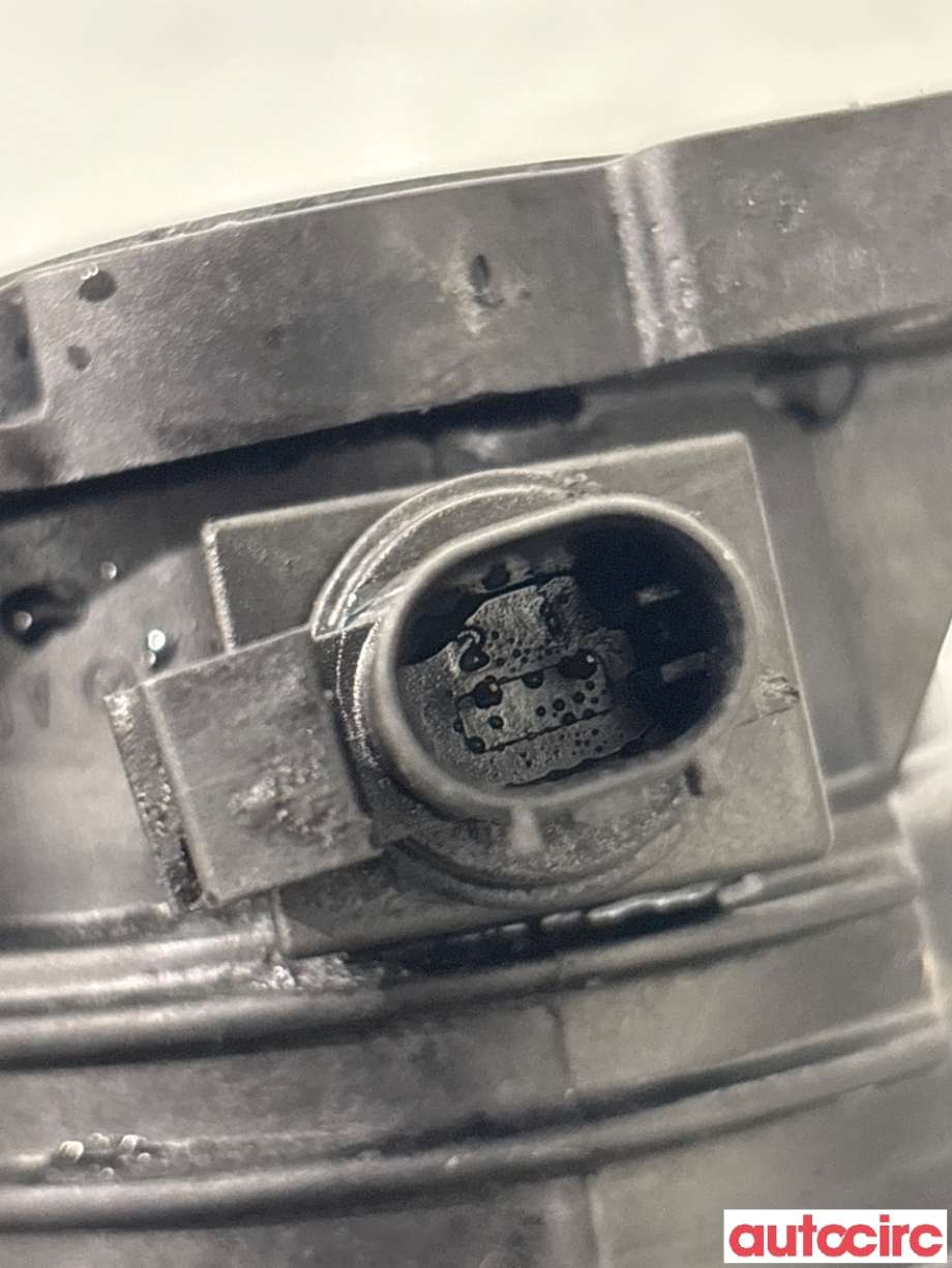 Sensor innsugsluft til Mercedes R-Klasse 2006-2013 (W251) (W251) (MERCEDES|A6420900244|)