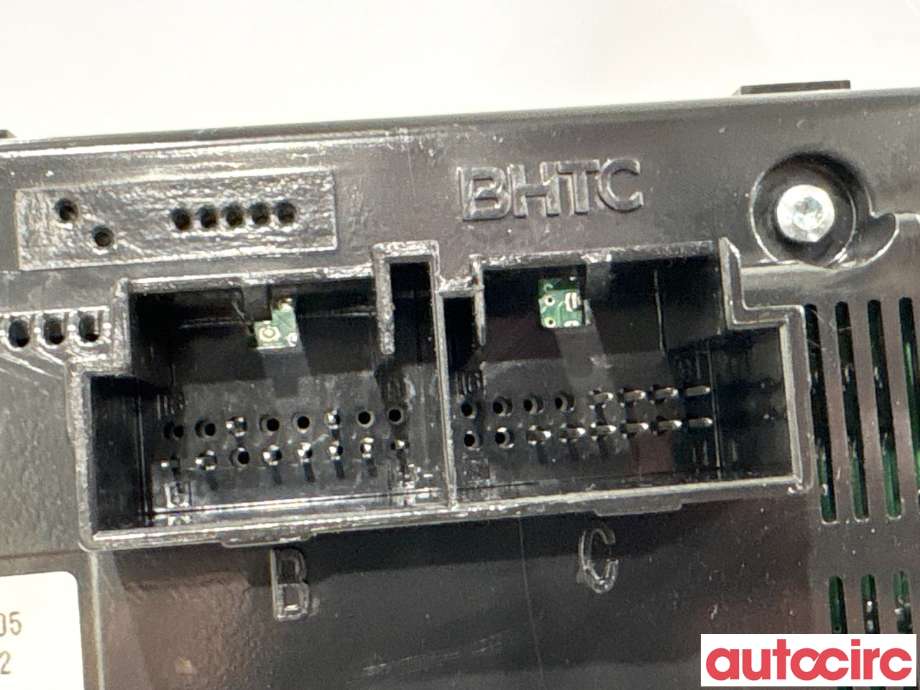 Varmeapparat betjening til VW Golf VII 2012-2017 (Fase 1) (VOLKSWAGEN|5G0907044BE|5HB011181-45|5G0907044EC)