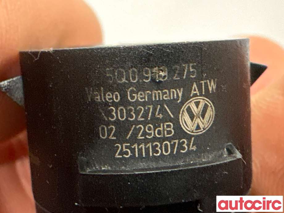 Parkeringssensor foran til VW Golf VII 2012-2017 (Fase 1)  (VOLKSWAGEN|5Q0919275B|303274|5Q0919275)