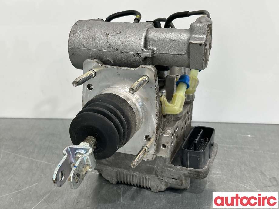 ABS sentral til Toyota Yaris 2012-2014 (Type III, Fase 1)  (TOYOTA|4705052140||47270-47030)