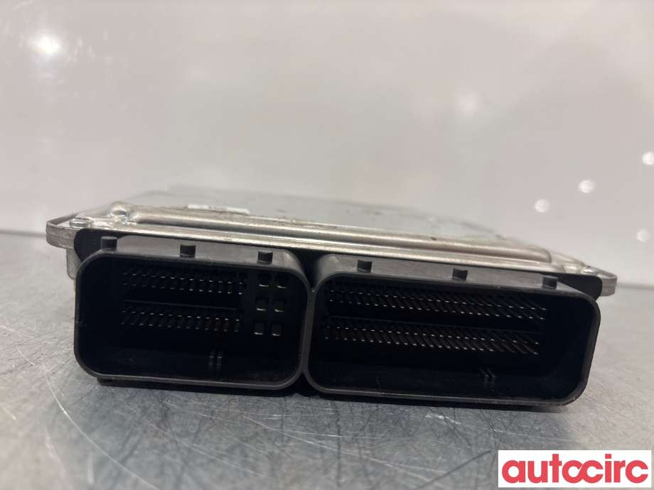 Styreenhet motor til BMW 1-Serie 2011-2015 (Fase 1) (F20/F21) (F20/F21) (BMW|13618576341|0281018635|8518569)