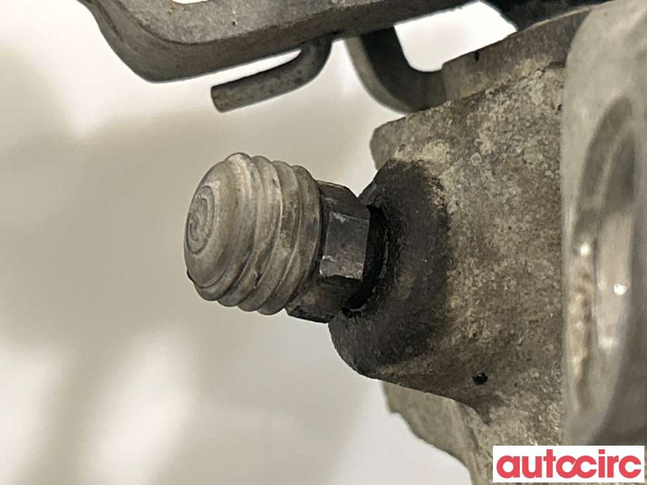 Bremsecaliper høyre bak til VW Golf VI 2008-2012  (VOLKSWAGEN|1K0615424J|)