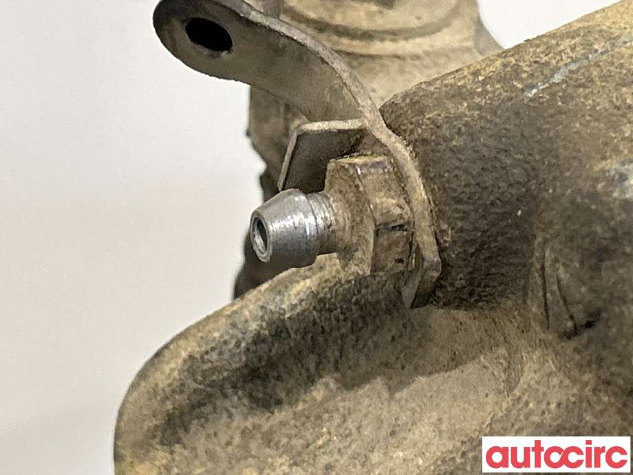 Bremsecaliper høyre foran til VW Amarok 2016-2022 (Type I, Fase 2)  (VOLKSWAGEN|2H6615124|)