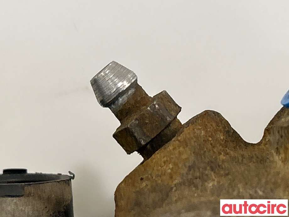 Bremsecaliper høyre foran til Ford Transit Connect 2013-2018 Type II, Fase 1  (FORD|NONUMBER||BV61-2B284)
