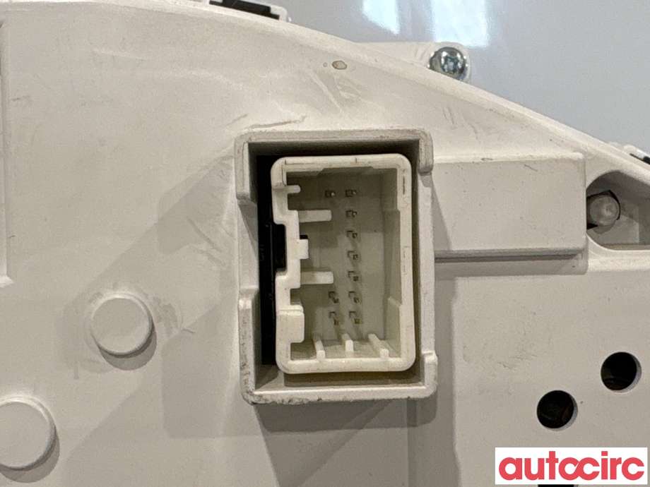 Instrumentpanel til Volvo V70 2014-2016 (Type III, Fase 2)  (VOLVO|36001773||31327747)