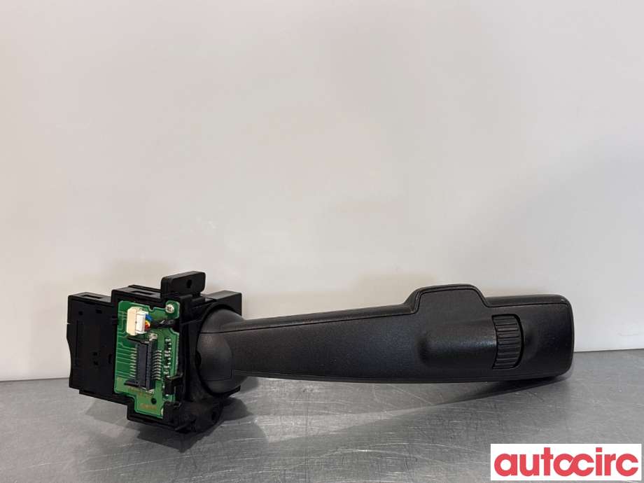 Bryter blink til Volvo V70 2014-2016 (Type III, Fase 2)  (VOLVO|31456045||31394001)