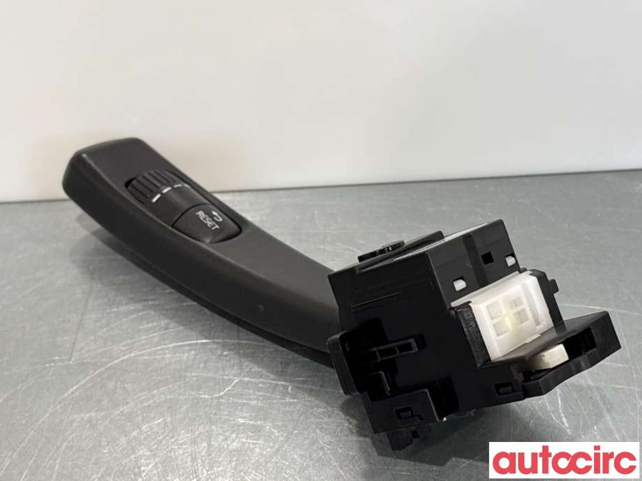Bryter blink til Volvo V70 2014-2016 (Type III, Fase 2)  (VOLVO|31456045||31394001)