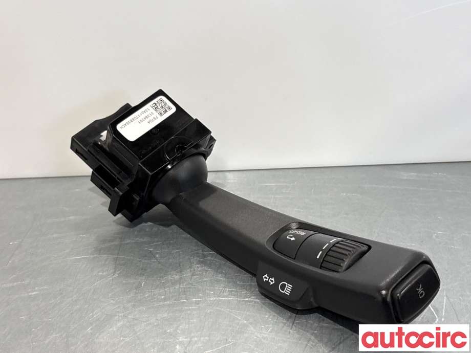 Bryter blink til Volvo V70 2014-2016 (Type III, Fase 2)  (VOLVO|31456045||31394001)