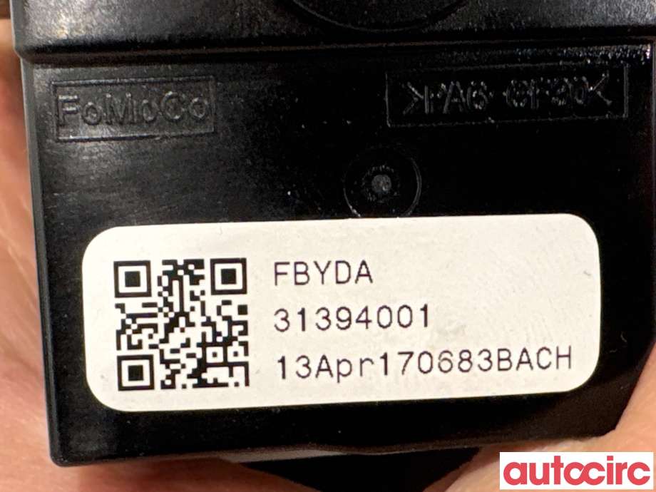 Bryter blink til Volvo V70 2014-2016 (Type III, Fase 2)  (VOLVO|31456045||31394001)