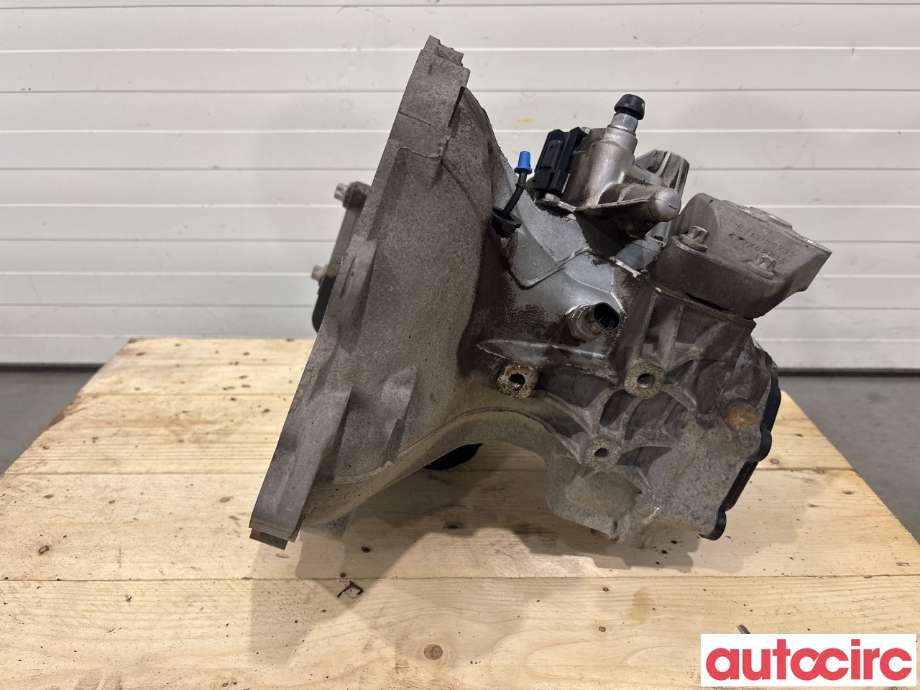 Girkasse manuell til Opel Corsa D 2006-2014  (OPEL|24579794|MKG|24578657)