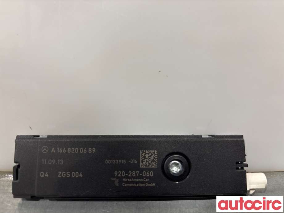 Antenne forsterker til Mercedes A-Klasse, 2012-2018 (W176) (W176) (MERCEDES|A1668200689)