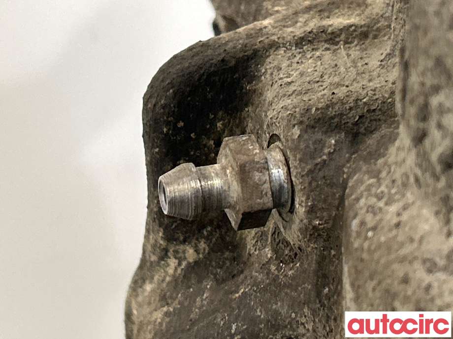 Bremsecaliper høyre bak til VW Amarok 2016-2022 (Type I, Fase 2) (VOLKSWAGEN|2H6615424|)