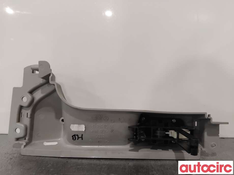 Dørhåndtak inv høyre bak til Mercedes Vito/Viano 2004-2010 (Fase 1) (W639) (W639) (MERCEDES|A6397600561|)