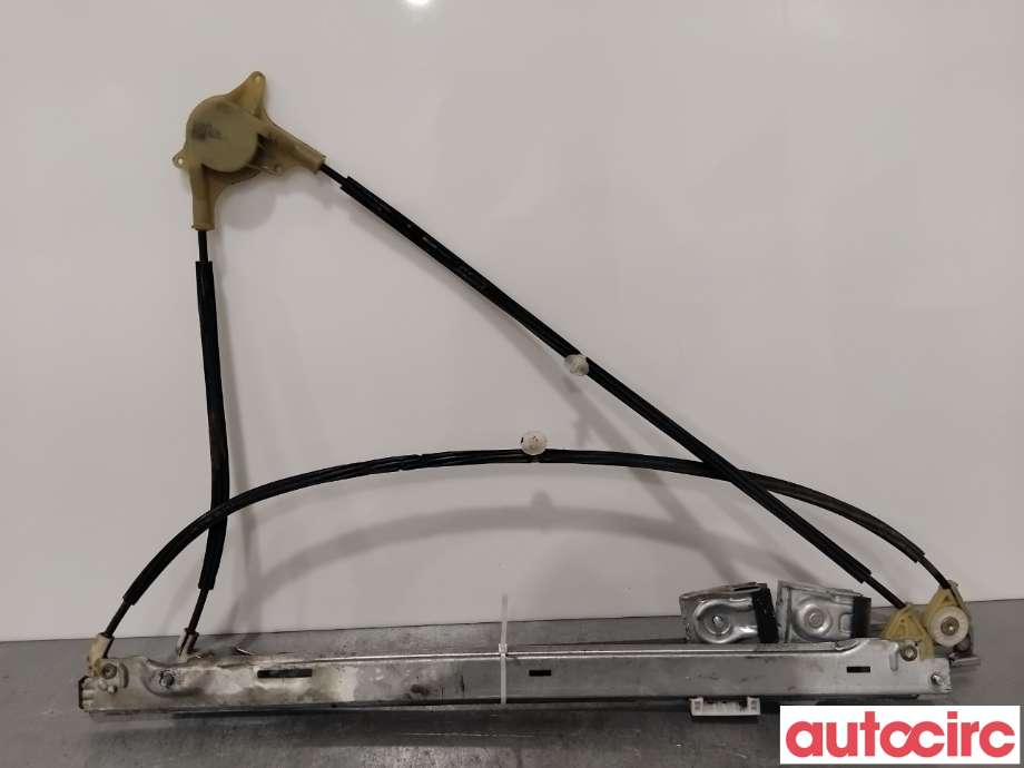 Ruteheis til Mercedes Vito/Viano 2004-2010 (Fase 1) (W639) (W639) (MERCEDES|A6397200546|)