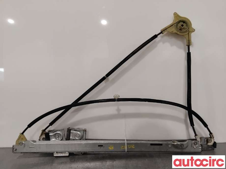 Ruteheis til Mercedes Vito/Viano 2004-2010 (Fase 1) (W639) (W639) (MERCEDES|A6397200546|)