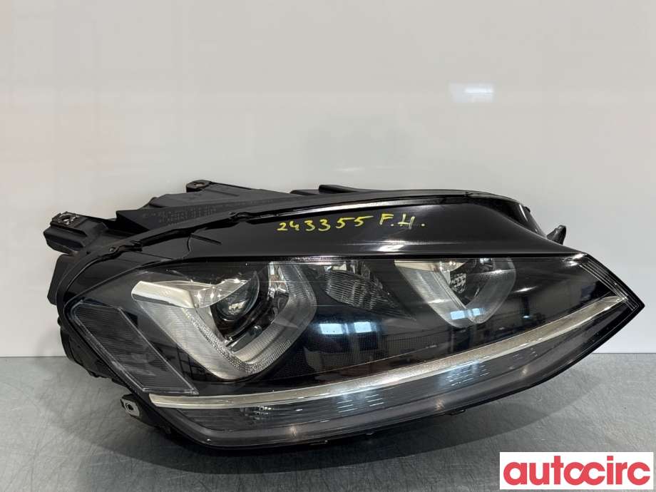Frontlykt høyre halogen til VW Golf VII, 2012-2017 (Fase 1)  (VOLKSWAGEN|5G1941754)
