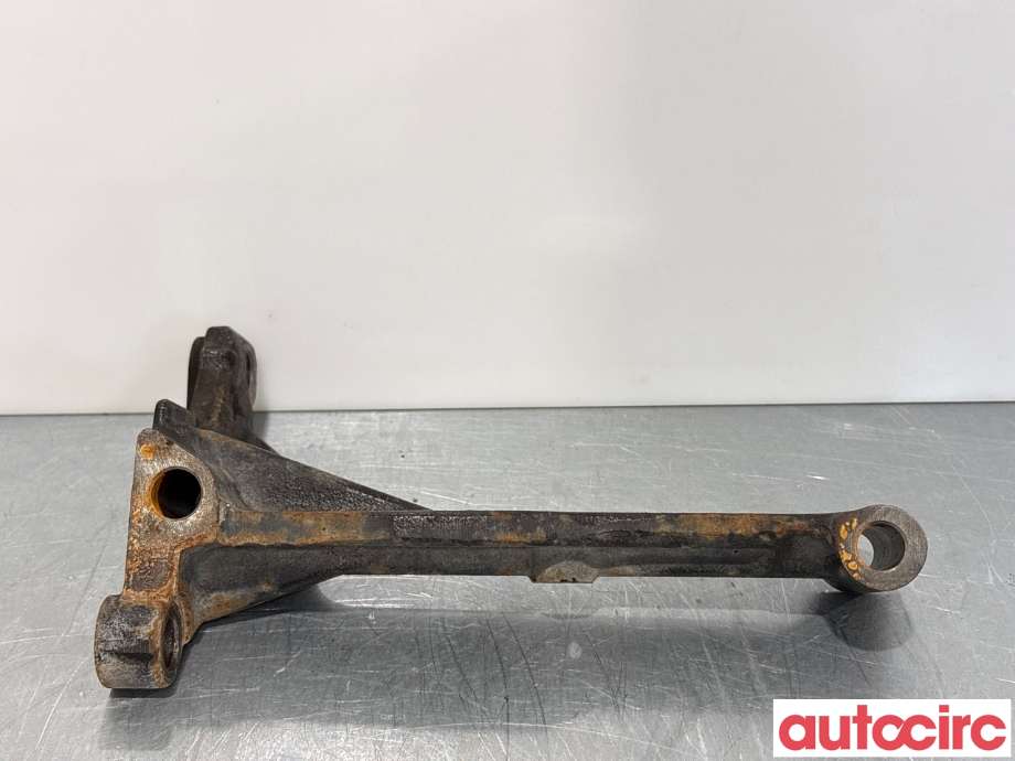 Motorfeste til Toyota Avensis 2009-2015 (Type III, Fase 1)  (TOYOTA|3311805010|)