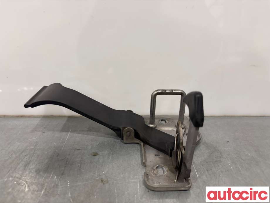 Diverse deler til VW Transporter / Caravelle 2009-2015 (Fase 2) (T5) (T5) (VOLKSWAGEN|7E0823480|)