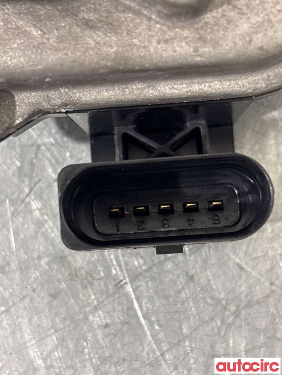 Spjeldhus til VW Golf VI 2008-2012 (VOLKSWAGEN|03L128063AD||03L128063Q)