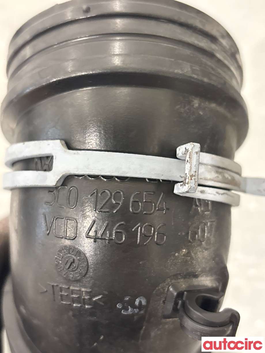 Luftslange innsug til VW Golf VI 2008-2012  (VOLKSWAGEN|3C0129654AG|)