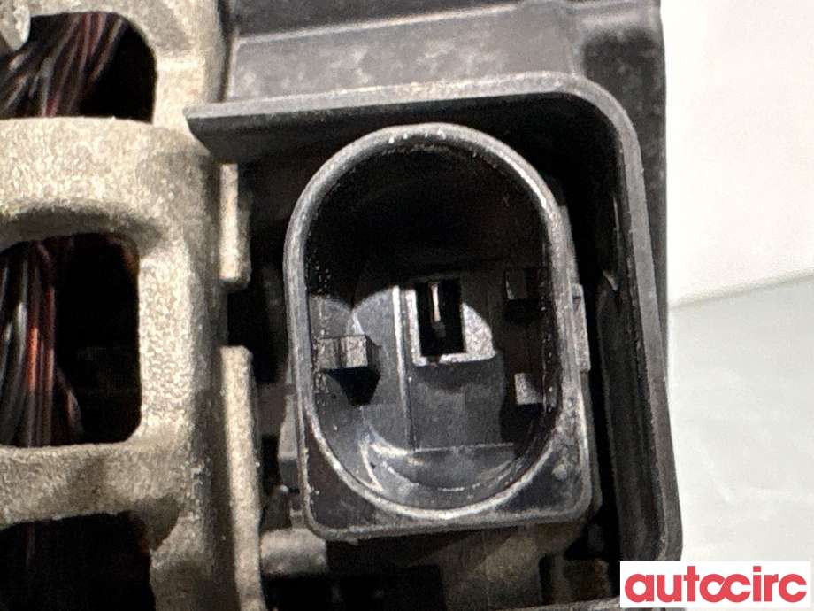 Dynamo til Toyota C-HR 2016-->> (TOYOTA|270600Y210|NRG12S014|270600Y211)