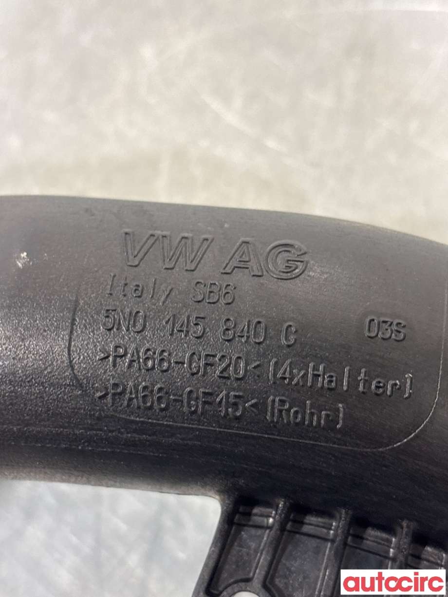 Turbo rør til VW Tiguan 2011-2016 (Type I, Fase 2) (VOLKSWAGEN|1K0145840AE||5N0145840G)