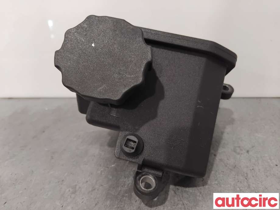 Servo oljebeholder til Mercedes R-Klasse 2006-2013 (W251) (W251) (MERCEDES|A0004602283|)
