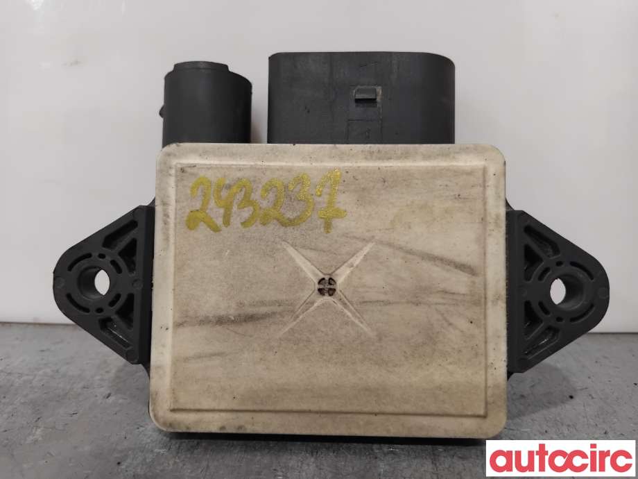 Rele gløde til Mercedes R-Klasse 2006-2013 (W251) (W251) (MERCEDES|A6429001402|0522140210|A6429005801)