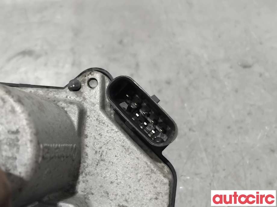 Spjeldhus til Kia Cee