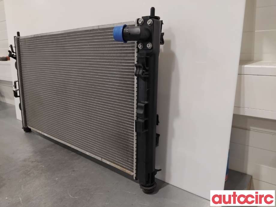 Radiator (manuell gir) til Peugeot 4008 2012-2017  (PEUGEOT|1608172380|)