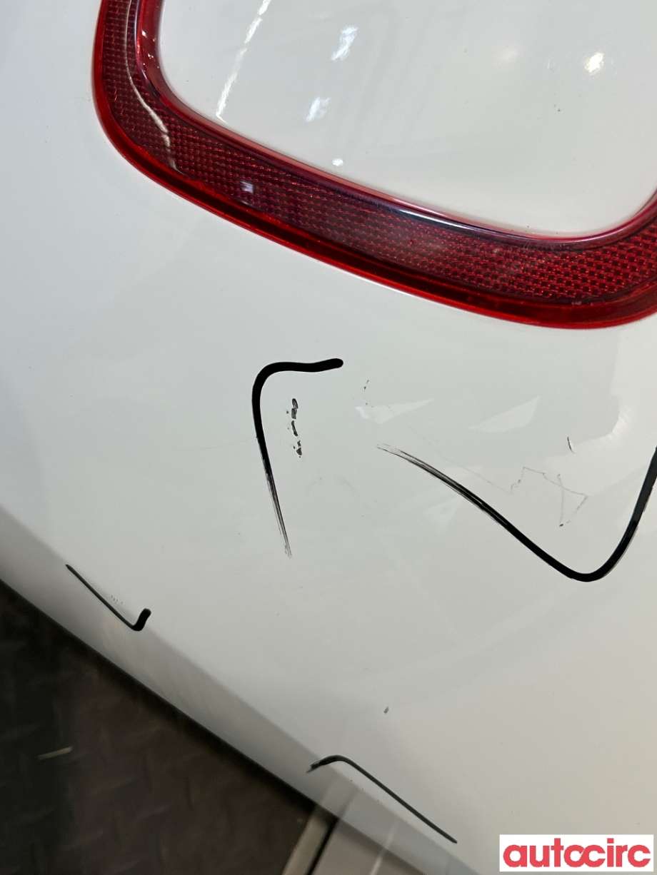 Støtfanger bak til VW E-Up 2013-2019 (VOLKSWAGEN|12E807421H|)