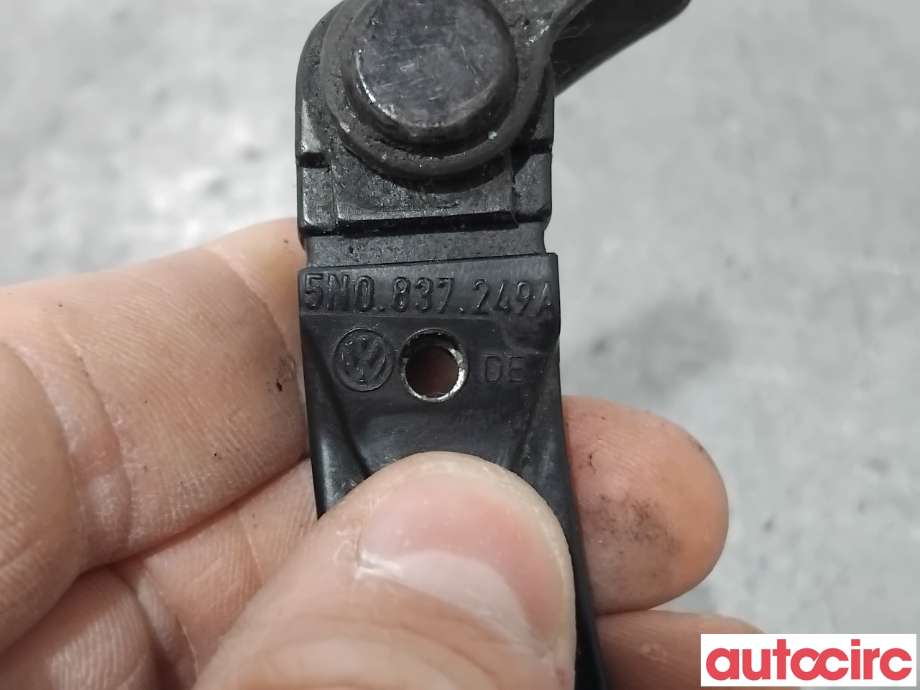 Dørstopper til VW Tiguan 2011-2016 (Type I, Fase 2) (VOLKSWAGEN|5N0837249A|)