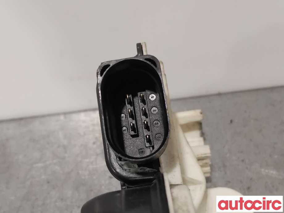 Dørlås låskasse til VW Tiguan 2011-2016 (Type I, Fase 2) (VOLKSWAGEN|5N1837015E||5N1837015M)