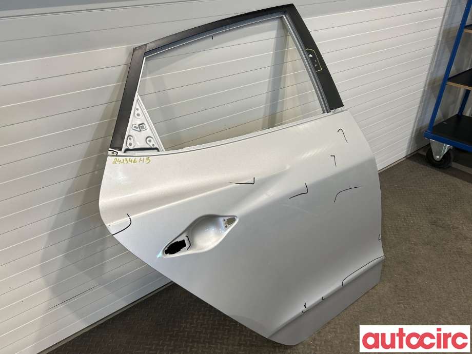 Dør høyre bak til Hyundai Ix35 2010-2015  (HYUNDAI|770042Y000|)