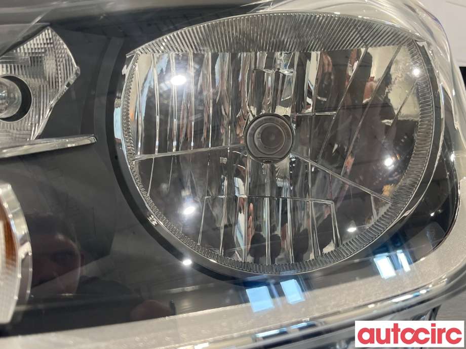 Frontlykt venstre halogen til VW E-Up 2013-2019  (VOLKSWAGEN|1S1941015N)
