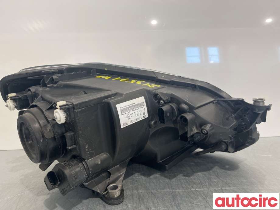 Frontlykt venstre halogen til VW E-Up 2013-2019  (VOLKSWAGEN|1S1941015N)