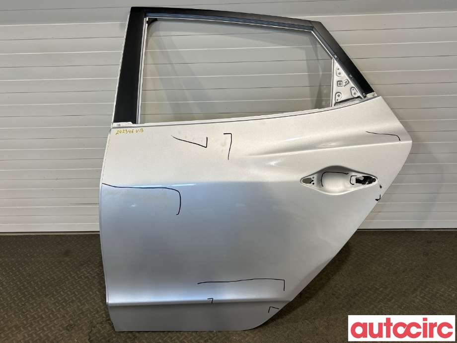 Dør venstre bak til Hyundai Ix35 2010-2015 (HYUNDAI|770032Y000|)